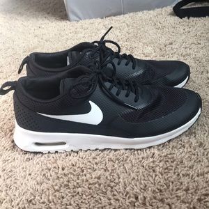 Nike Air Max Thea Women’s